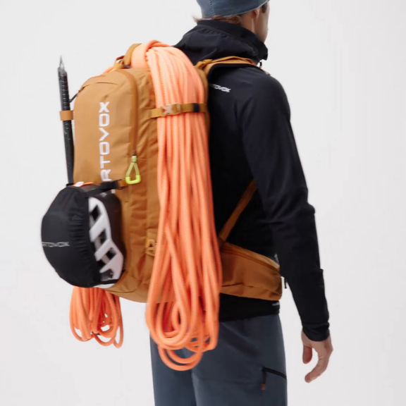 Ortovox Haute Route 32S バックパック Ortovox Haute Route 32 Ski Pack | Vertical Addiction